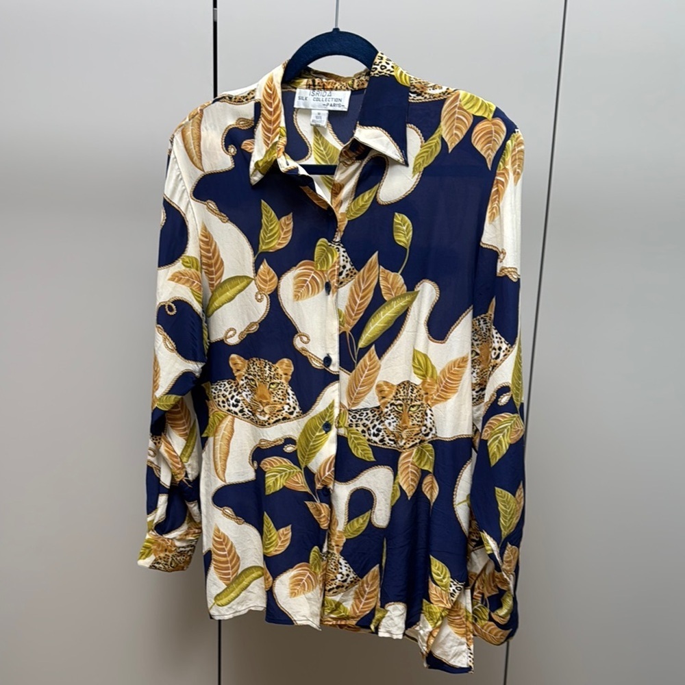 ISIDRA SILK PARIS COLLECTION Blue and Cream Abstract Blouse with Retro Flair